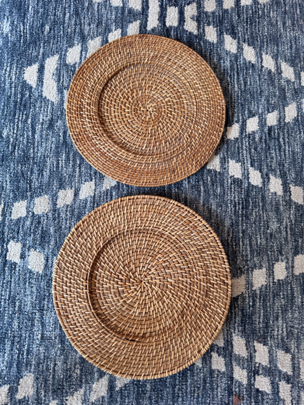 Set of 2 Woven Rattan Placemats Chargers 13.5” Boho Coastal Natural Round - Picture 2 of 12